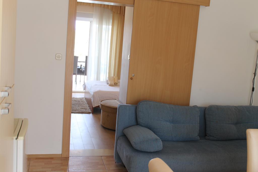 Apartments Roko Kolinda Bibinje Εξωτερικό φωτογραφία