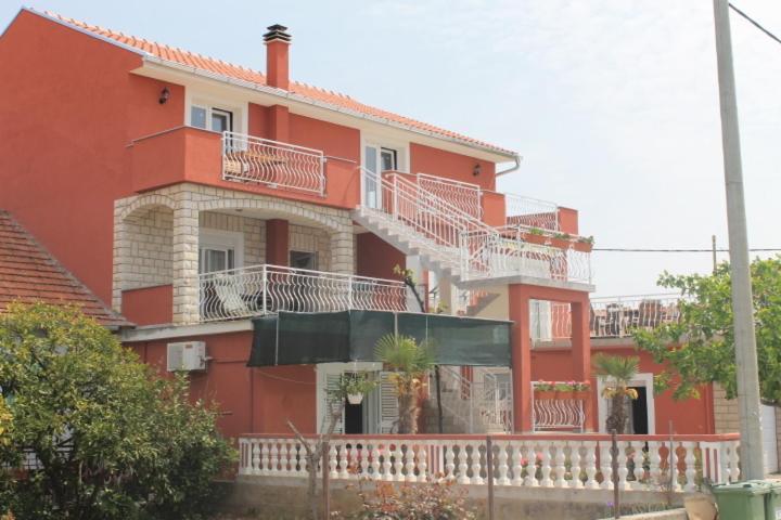 Apartments Roko Kolinda Bibinje Εξωτερικό φωτογραφία
