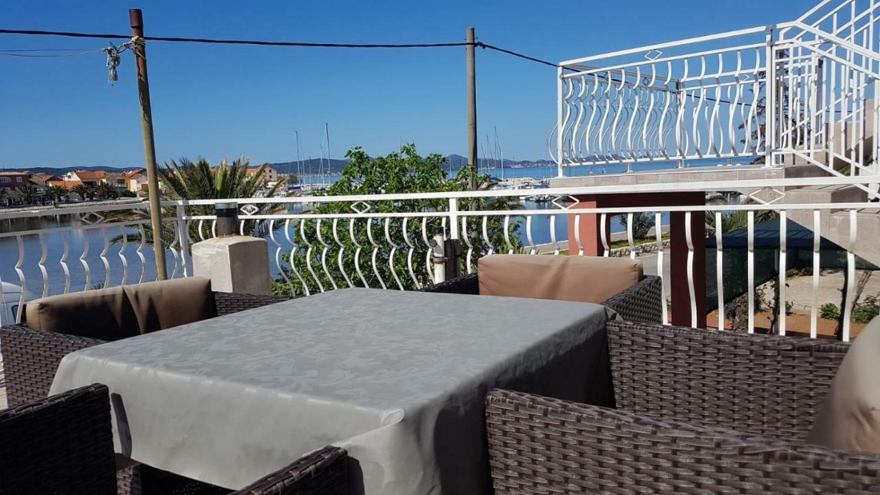 Apartments Roko Kolinda Bibinje Εξωτερικό φωτογραφία